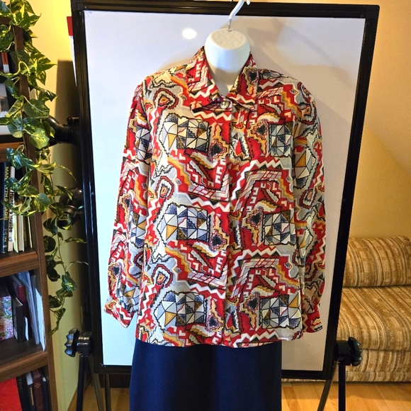 Classic Collection Woman's Abstract Print Blouse, Long Sleeve, Size 12 - Picture 5 of 11